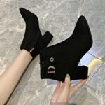 Pointed suede thick heel short boots - Image 6