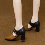 Soft leather shoes thick heel sandal - Image 3