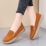 Genuine leather soft-soled loafer shoes - Image 3