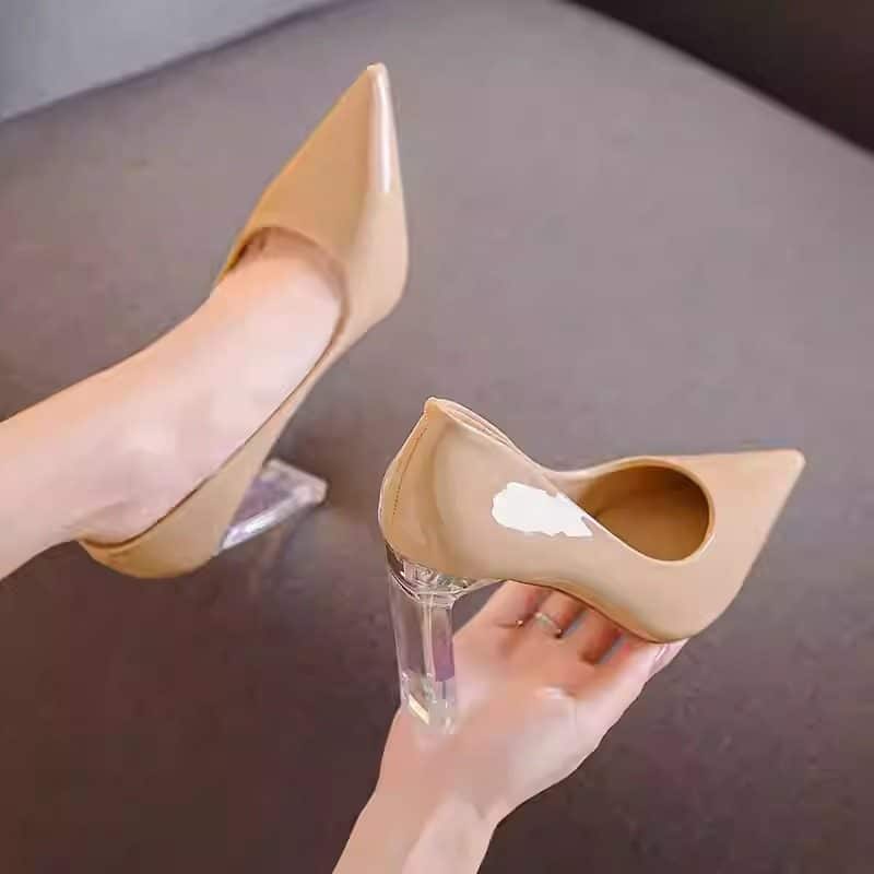 O1CN01ZNcUk01yEZkU5yuFt_!!556826547.jpg_q50.jpg_ French style crystal shoes pointed toe thick heels single shoes for women - Image 1