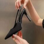 New summer women's rhinestone pointed silver high heels women's - Image 2