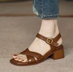 New French Mid-Heel Open-Toe Sandals Women's Back Cross Strap Commuter Thick Heel - Image 5