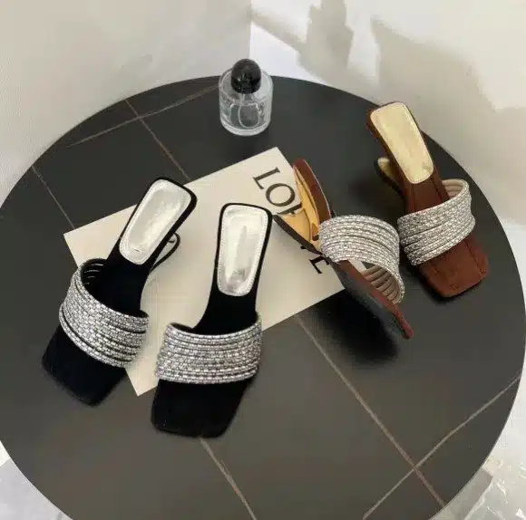 Screenshot 2025-04-18 170309 French style, exquisite rhinestones, one-strap sandals, summer outdoor wear, medium-heeled - Image 1