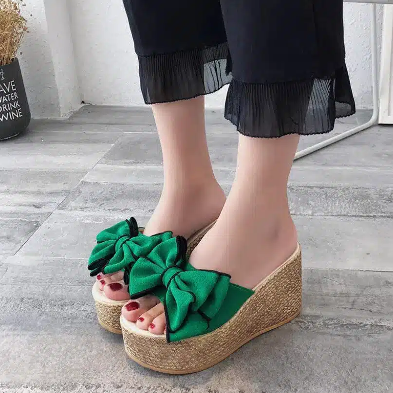 BM18-1790-37-Green Stock available size-37 - Image 1