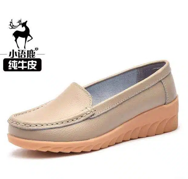 BU58 - Off white - 37- 1890 Stock available size-37 - Image 1