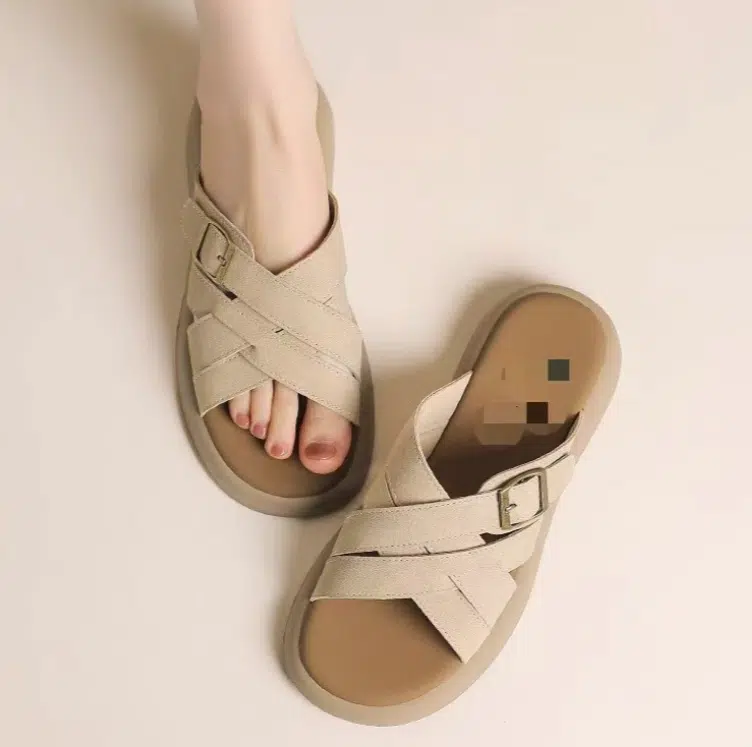 CUS834 - Beige - 38 - 1990 Stock Available 38 - Image 1